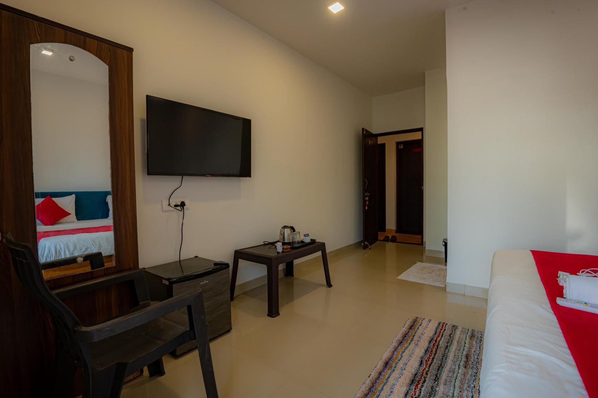 Morjim Sea Waves-Beach Front Hotel 外观 照片