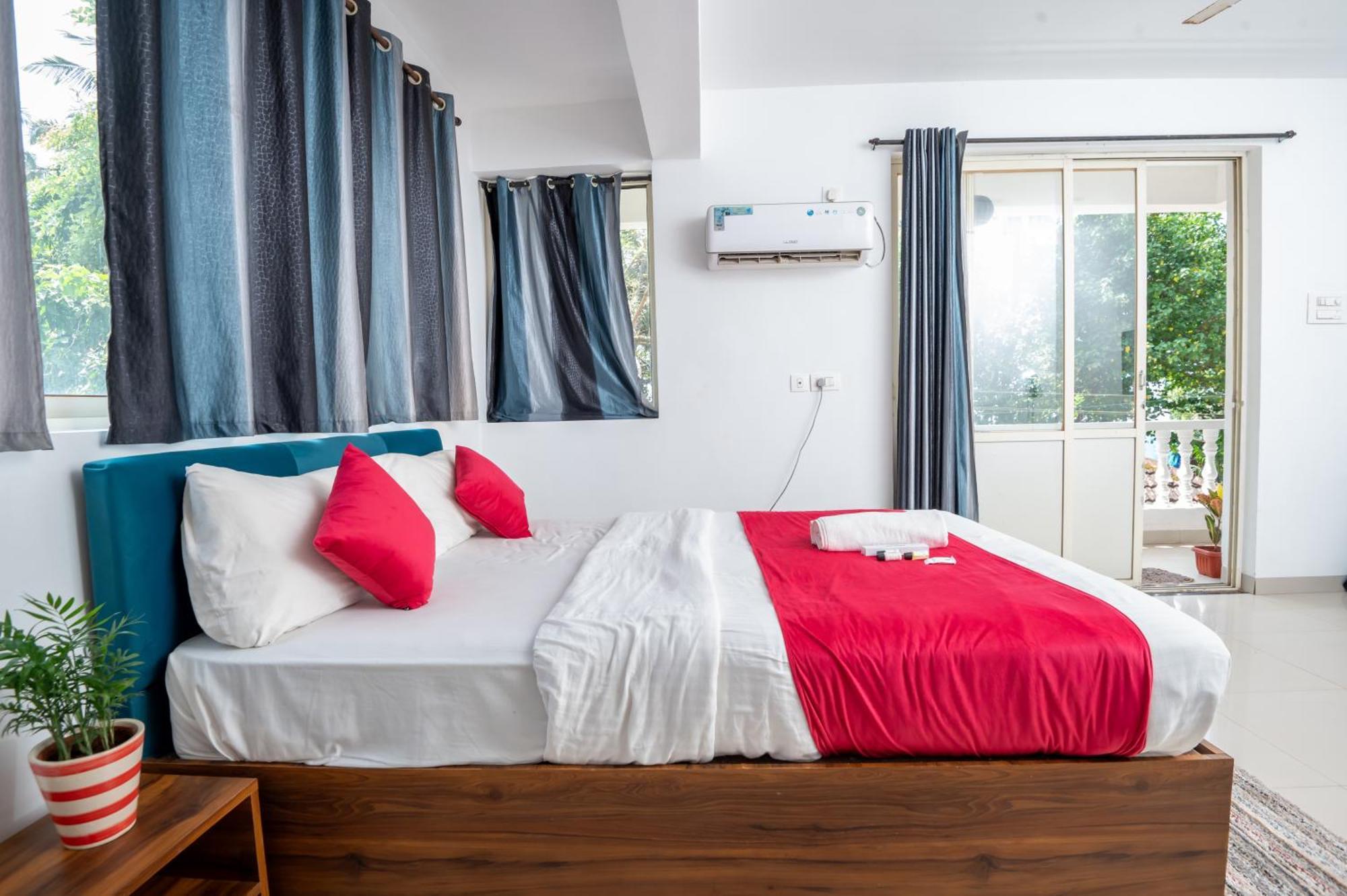 Morjim Sea Waves-Beach Front Hotel 外观 照片