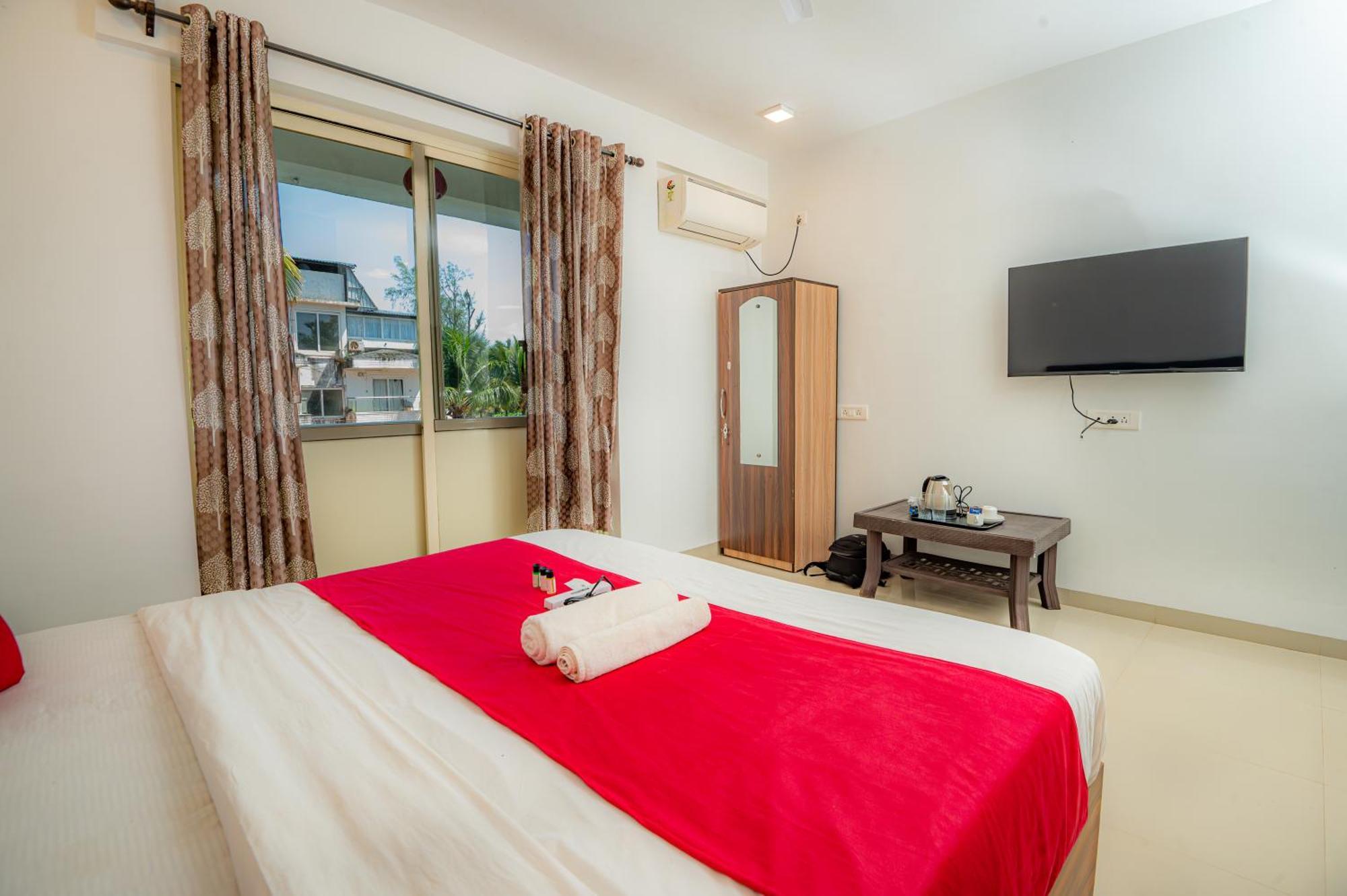 Morjim Sea Waves-Beach Front Hotel 外观 照片