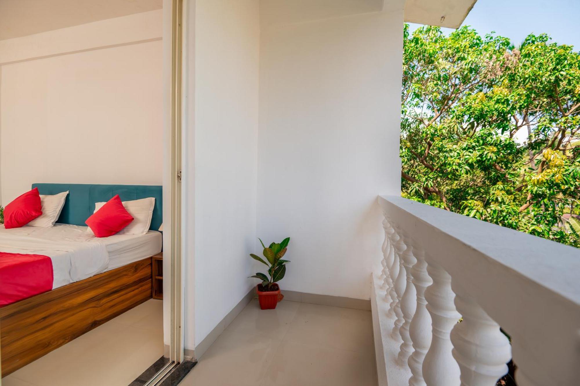 Morjim Sea Waves-Beach Front Hotel 外观 照片