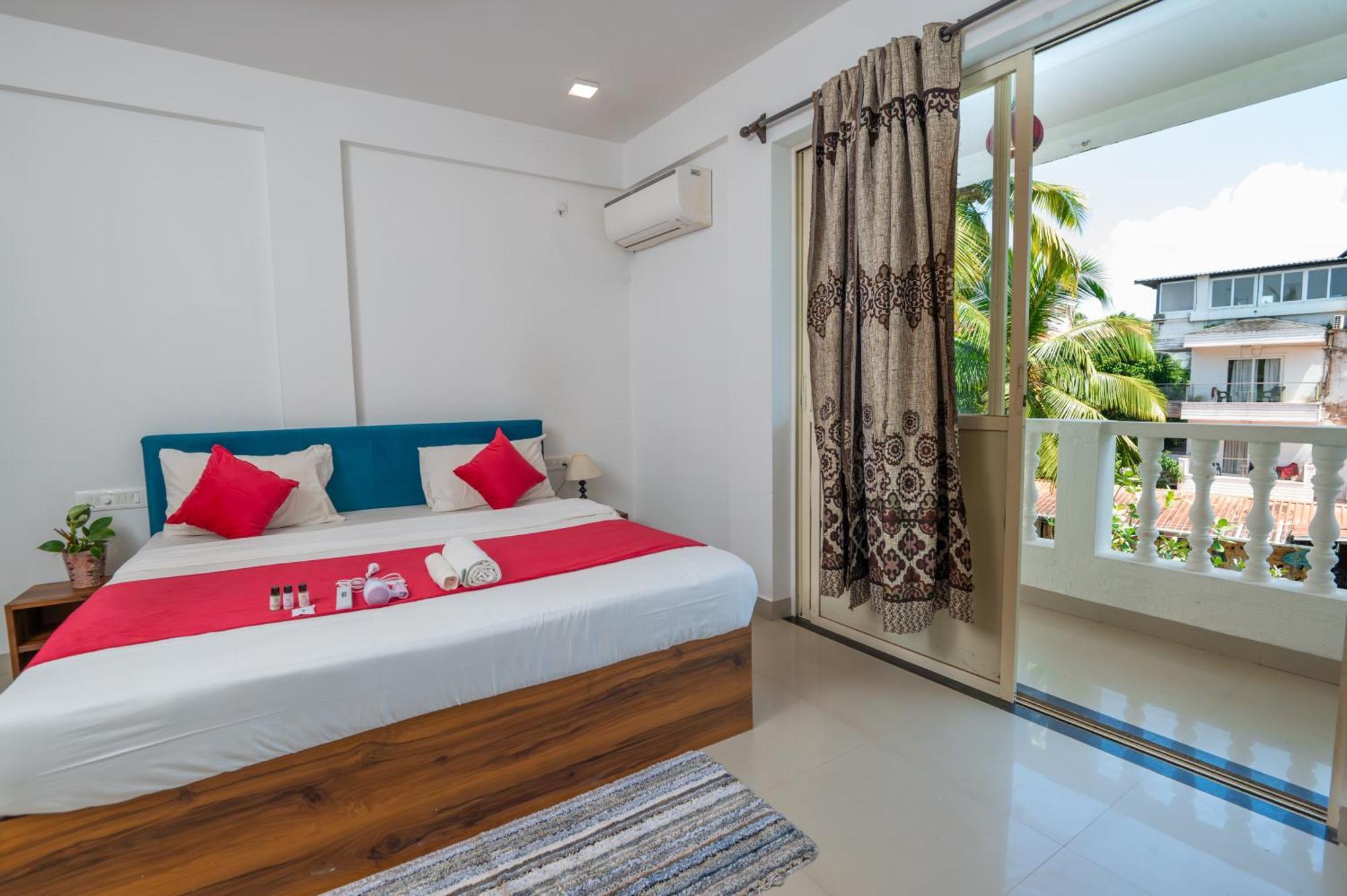 Morjim Sea Waves-Beach Front Hotel 外观 照片